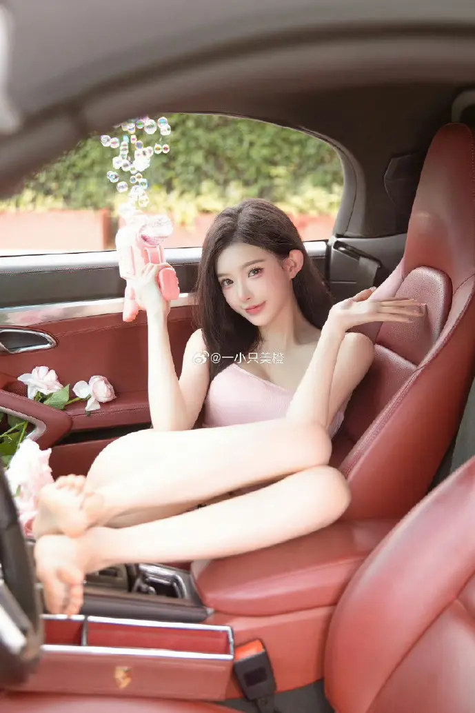 数据洪流可视化